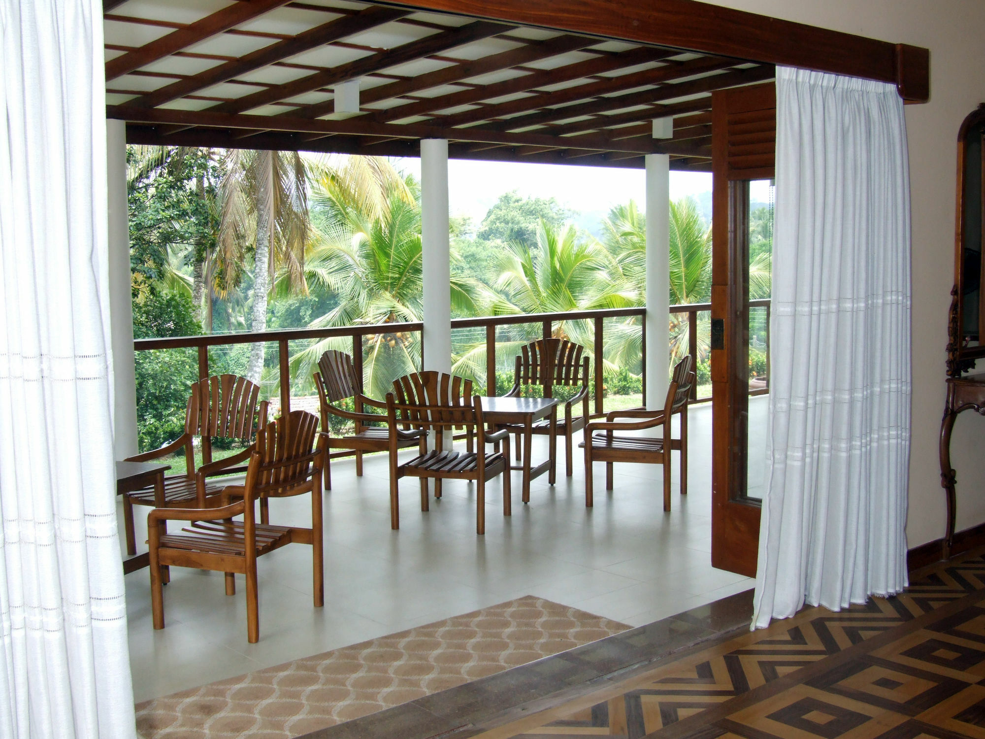 Serene Villa Ratnapura Bagian luar foto