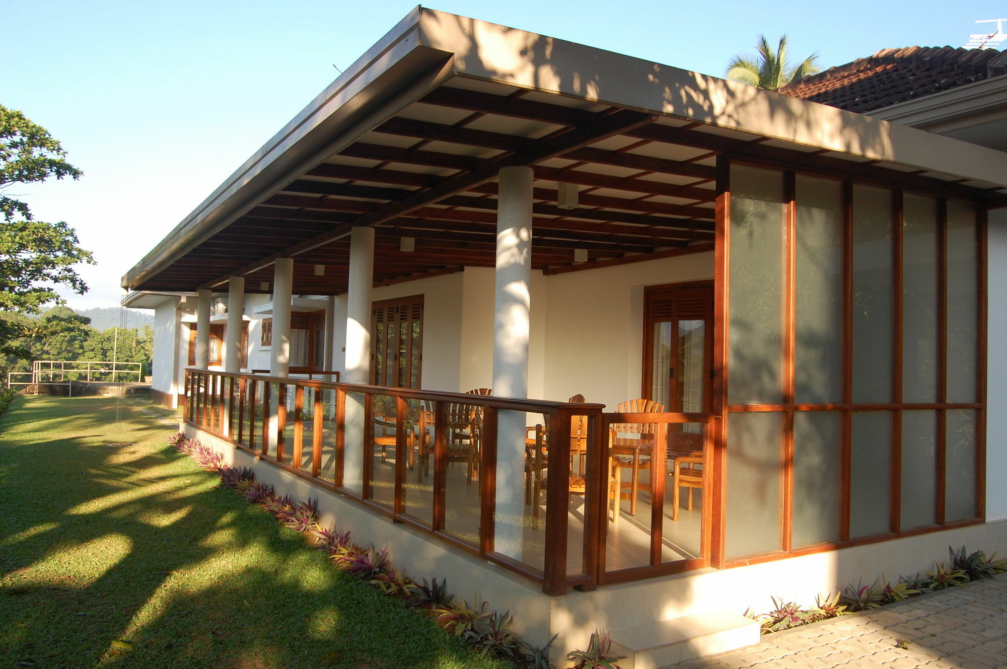 Serene Villa Ratnapura Bagian luar foto
