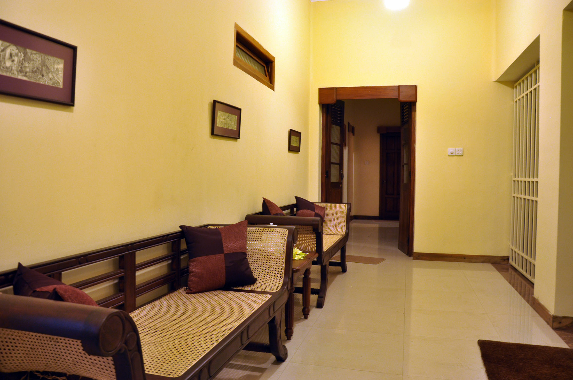Serene Villa Ratnapura Bagian luar foto